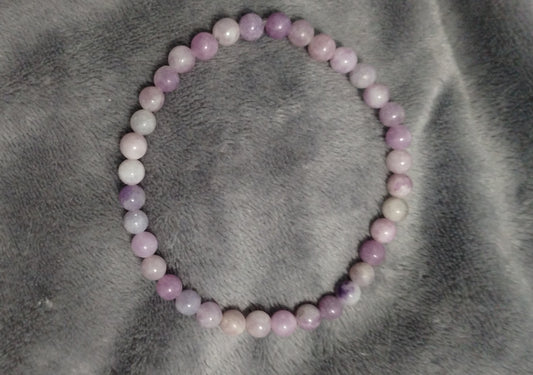 Light Purple Mica Bracelet 7.5 inch