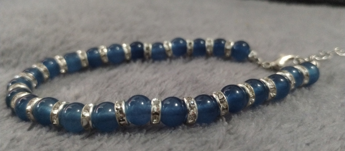 6 mm glass beads w/spacers/silver clasp