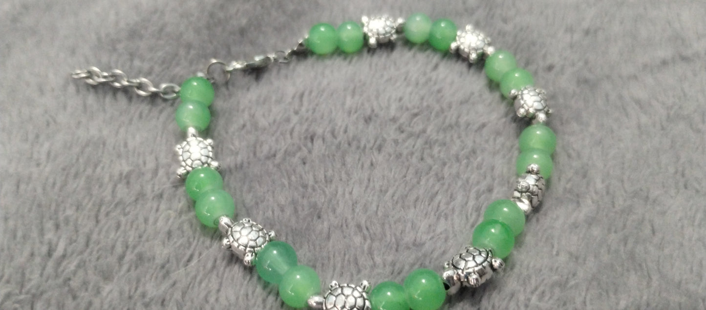 6mm green turtle bracelet