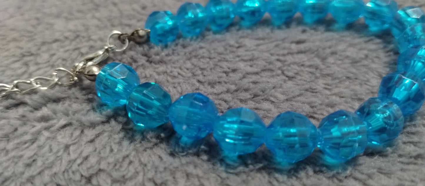 Plastic crystal bracelet 8 mm