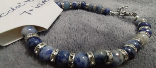 sodalite bracelet with claps and sparkly spacers 7+ inch