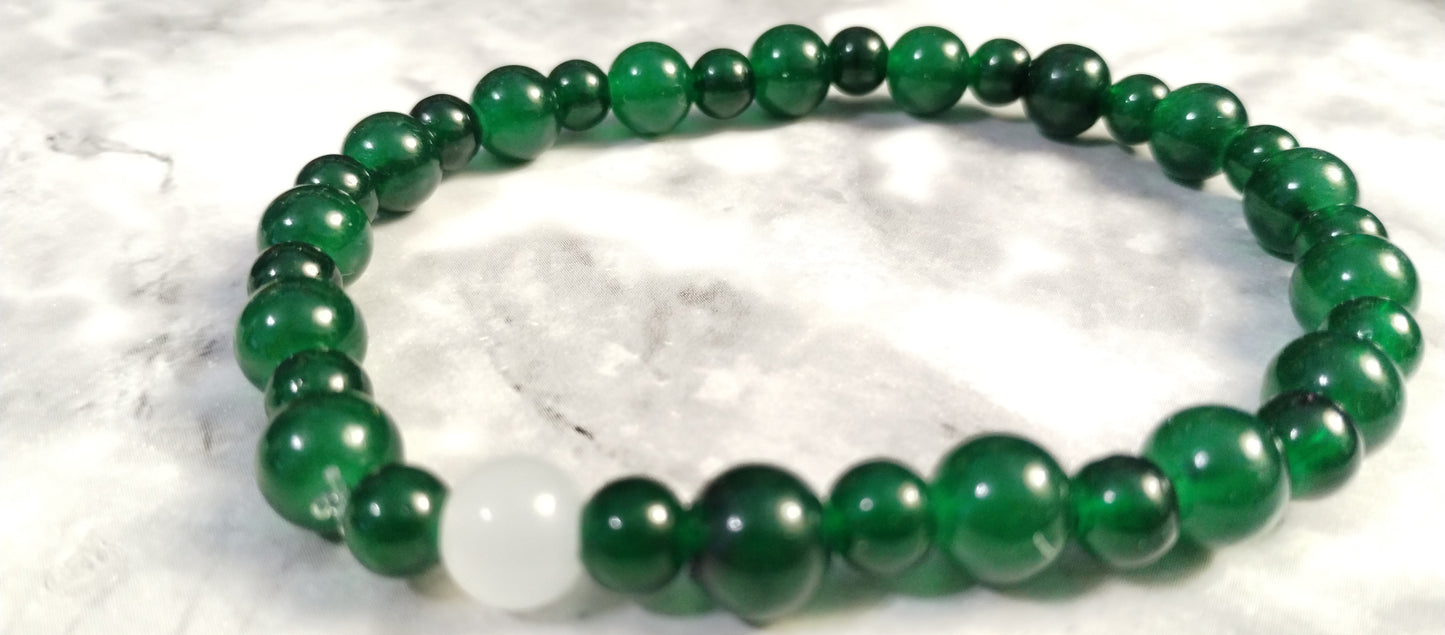 Mens Green/clear beaded bracelet by Braelyn