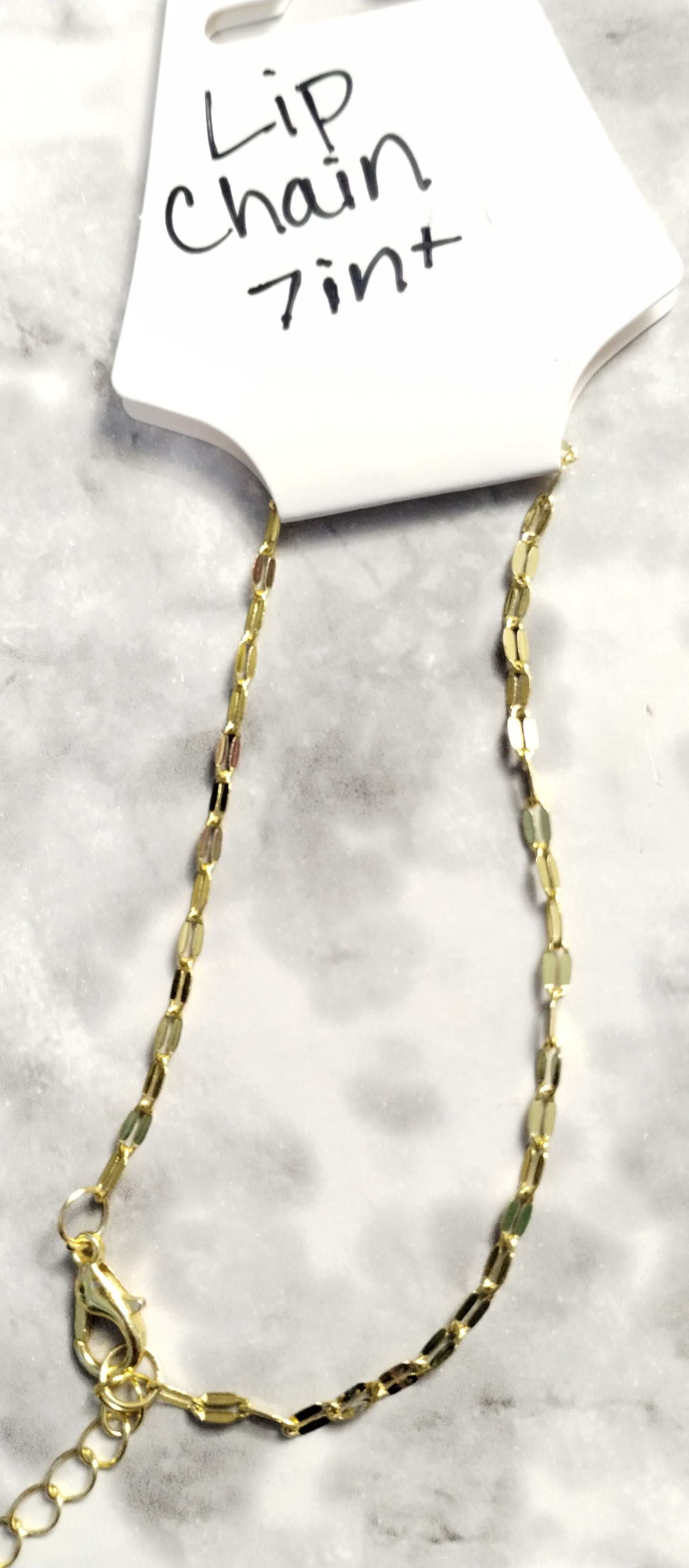 Gold Lips chain bracelet 7+ inch