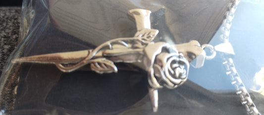 Men's cross w/ beautiful rose in silver