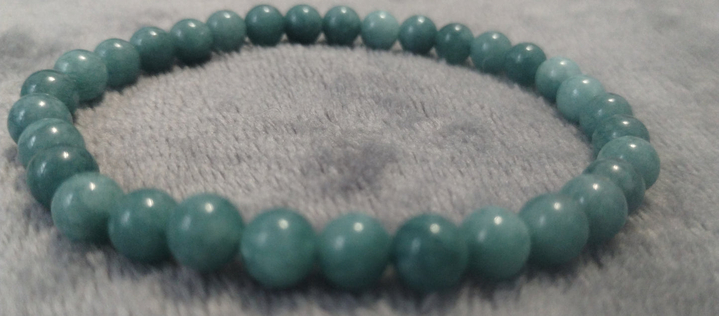 Aquamarine stone stretch 7 inch bracelets