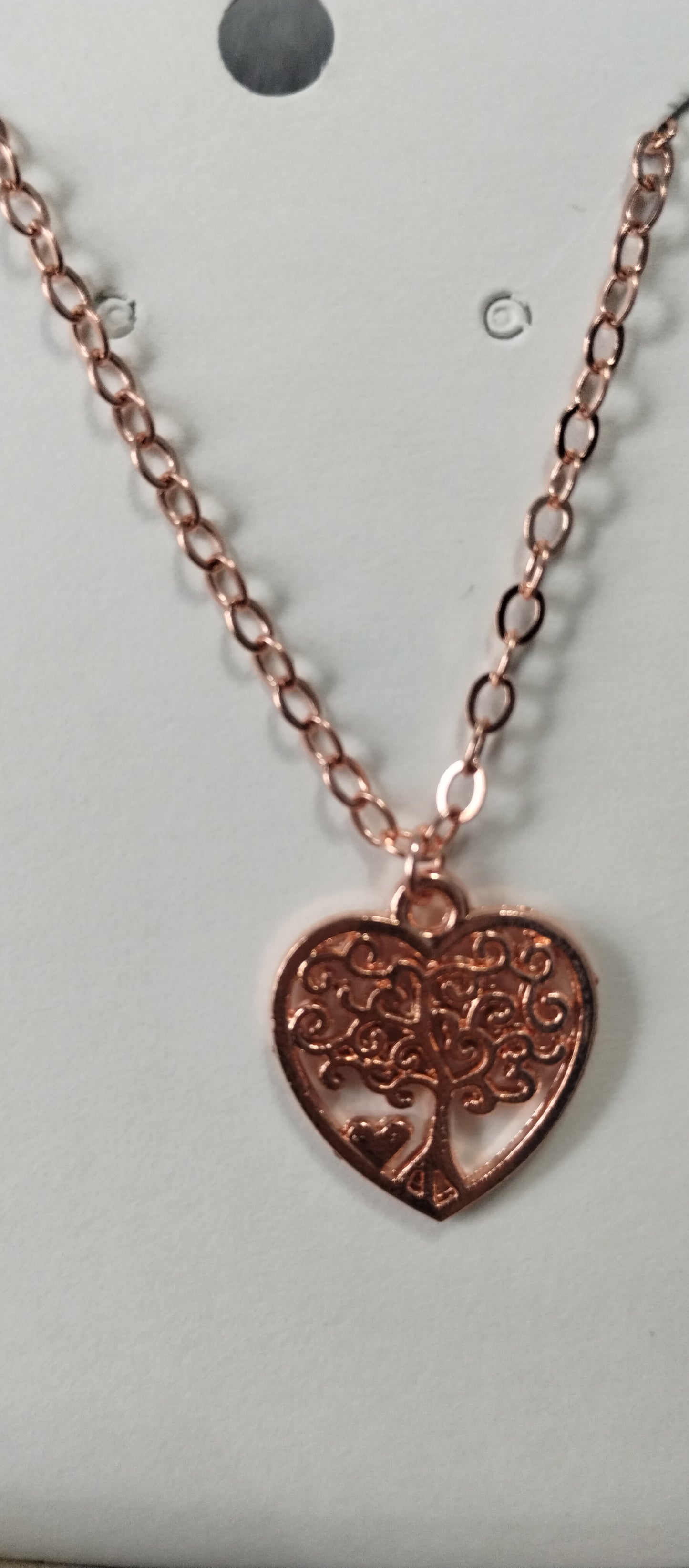 Rose Gold Necklaces 8 cute styles to choose from