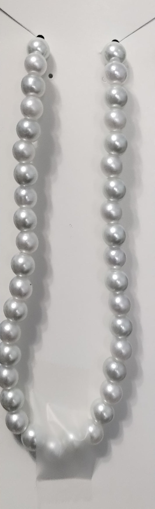 Beaded Pearl necklace with clasp